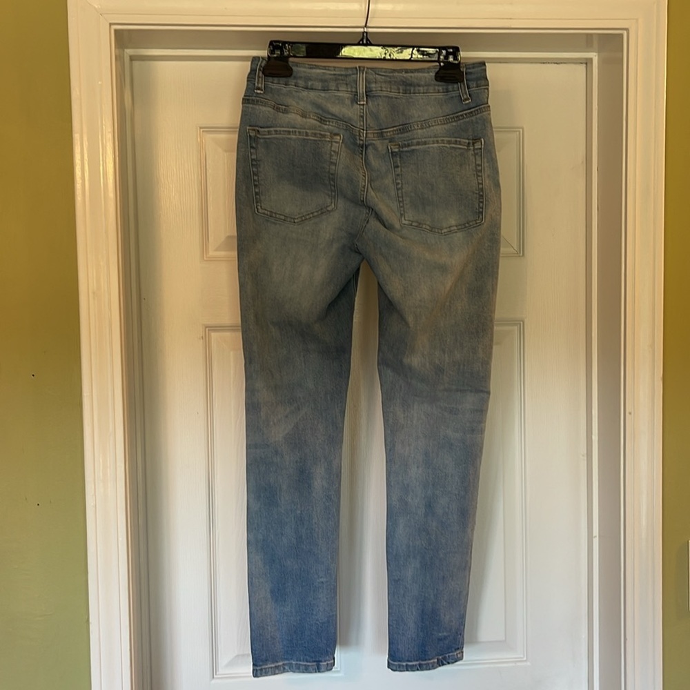 Altar’d State - medium wash distressed skinny blue jeans - size 27 - Picture 2 of 5